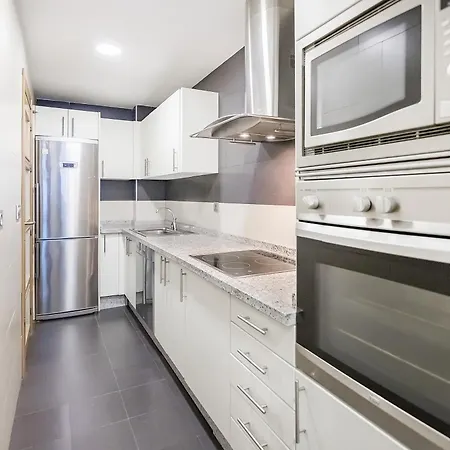 Bhost - Pacifico Apartament Malaga