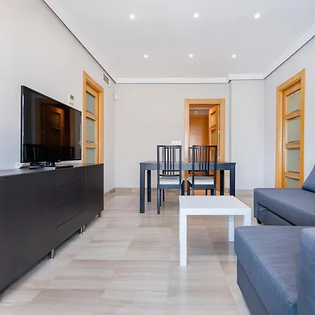 Bhost - Pacifico Apartament Malaga